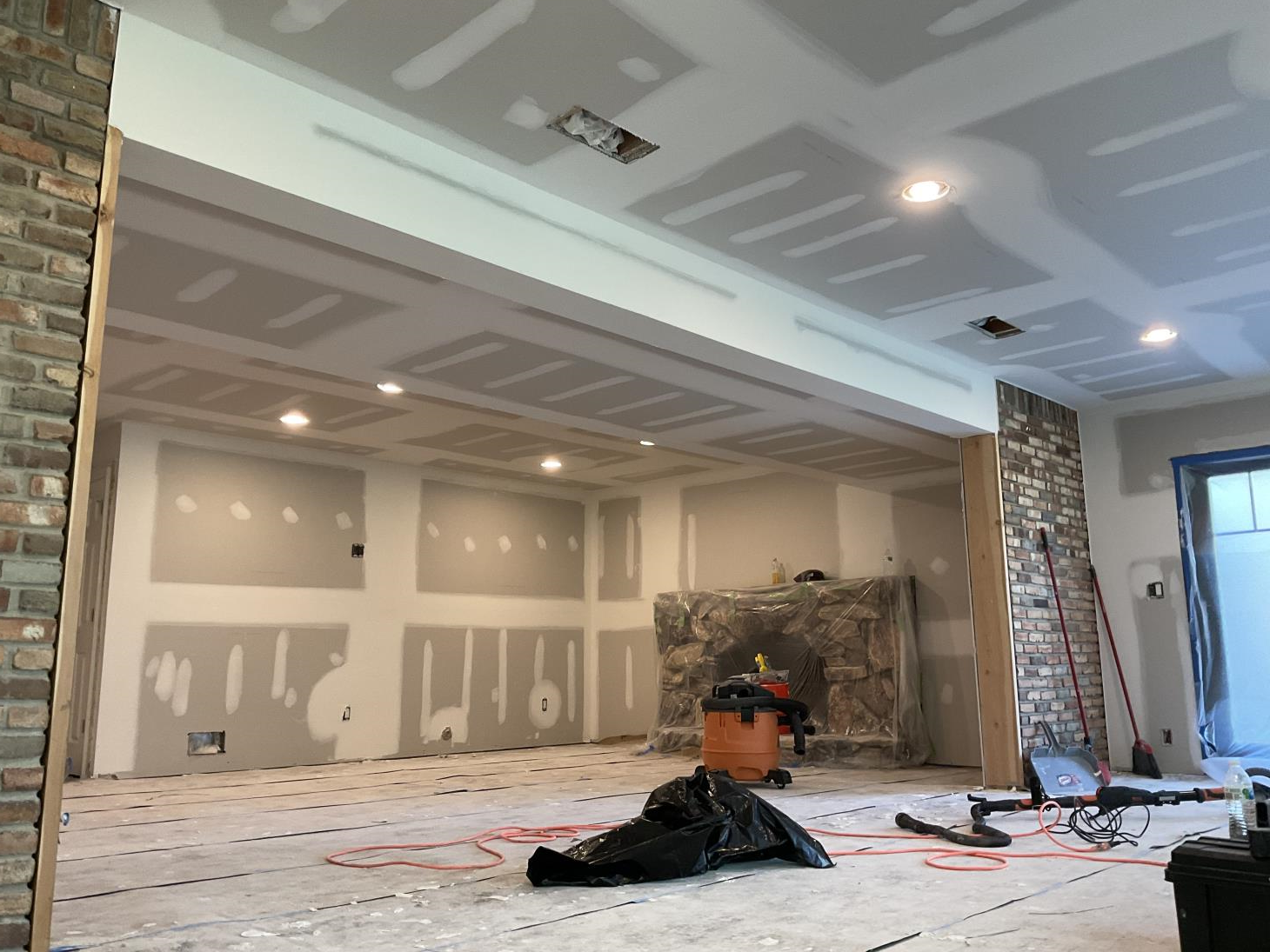 MTZ Drywall LLC: Service Image-13
